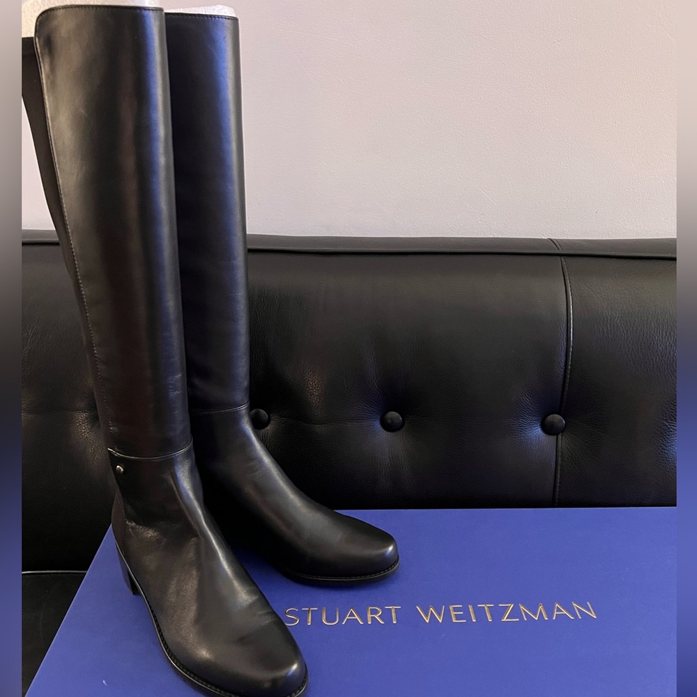 NWT STUART WEITZMAN
Mezza Mezza Leather & Textile Knee-High Boots size 7